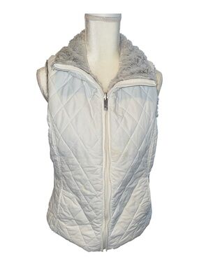 Weatherproof Reversible White Quilted Faux-Fur Lined Vest #158